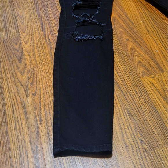 Hollister California Black Ripped Skinny Jeans - Size 9S (W29 L26) Short - Picture 2 of 12